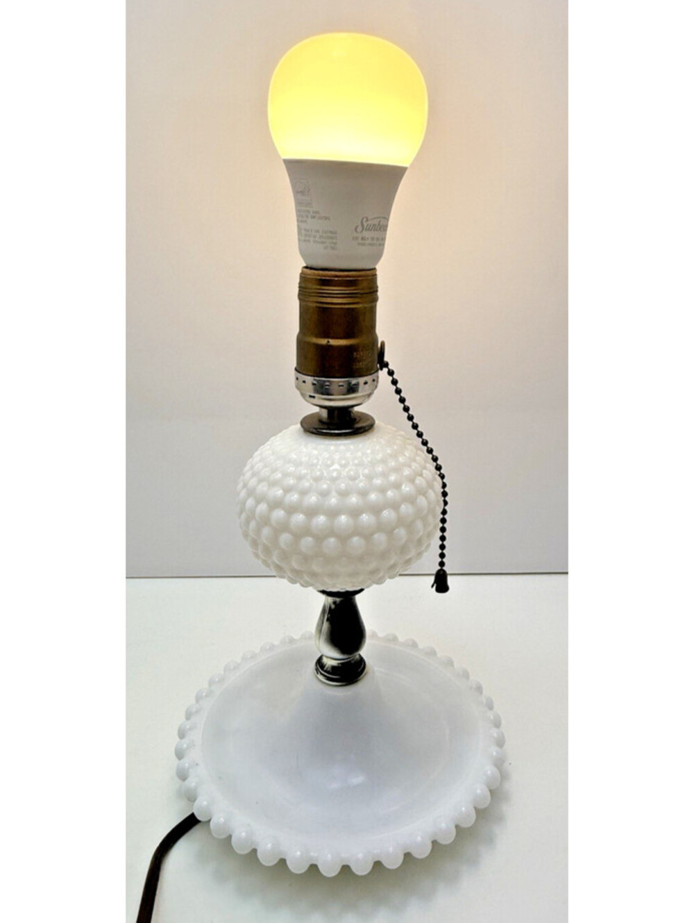 Vtg White Hobnail Milk Glass Saucer Base Electric Lamp Short 10.5"H WORKS
